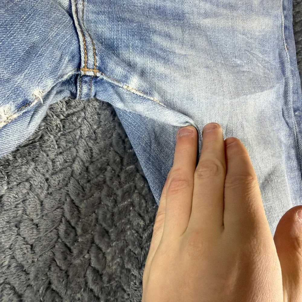 Levis out most